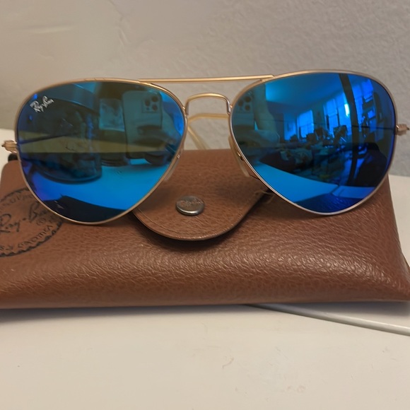 Ray-Ban blue metallic blue reflective aviators - Picture 2 of 2
